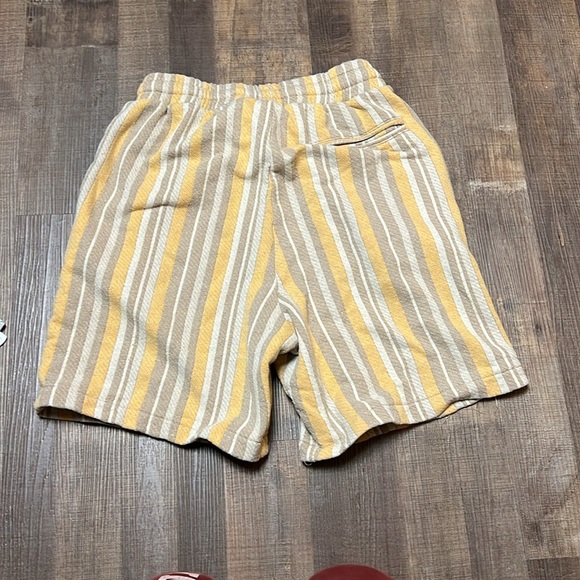 Zara Women’s Shorts Small pockets drawstring yellow gray stripe pull on elastic - Picture 8 of 9